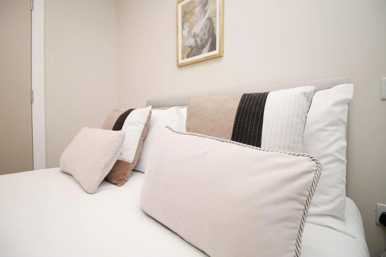 Casa 18 - Cardiff Bay 2Br With Parking And Balcony Apartment