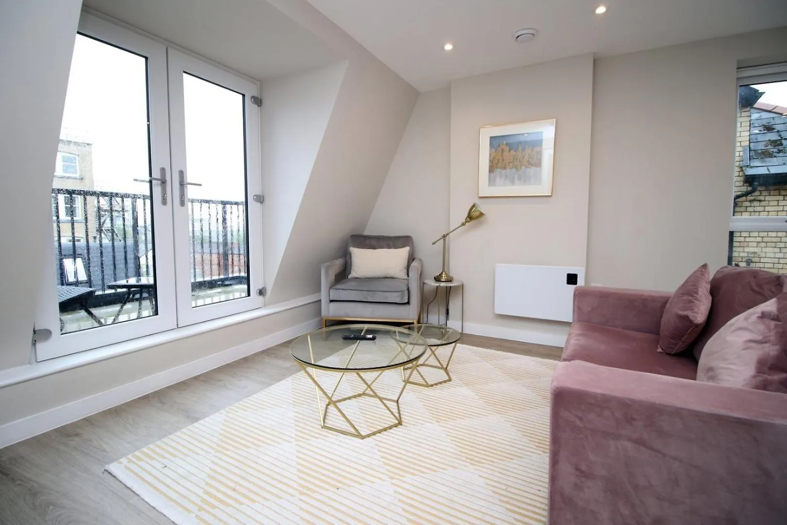 Casa 18 - Cardiff Bay 2Br With Parking And Balcony Apartment United Kingdom