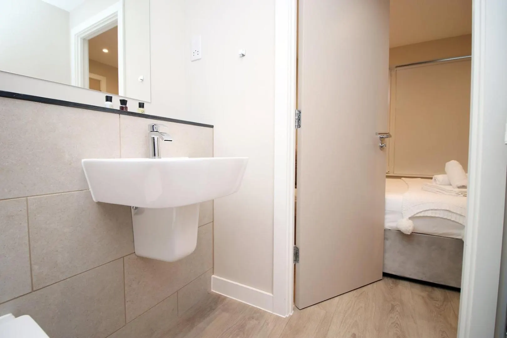 Casa 18 - Cardiff Bay 2Br With Parking And Balcony Apartment