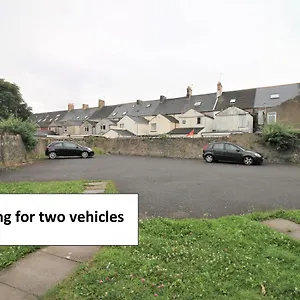 Thesiger Court - Free Private Parking - By Promise Apartment